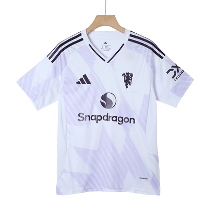 ManU Trikot Auswärts 2025/26 B.FERNANDES #8